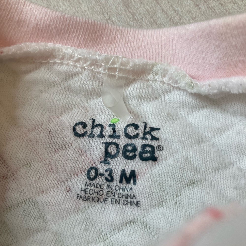 Chick Pea 3 piece baby set. - Picture 3 of 4